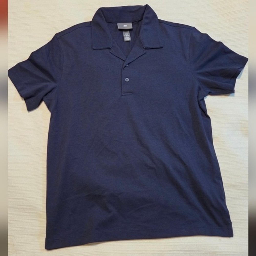 H&M Men's Navy Polo Shirt | Size M